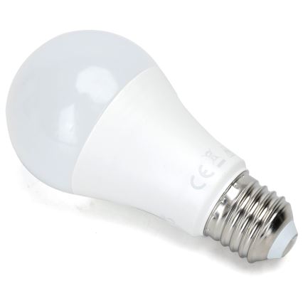 Bombilla LED con sensor crepuscular A60 E27/15W/230V 6500K - Aigostar