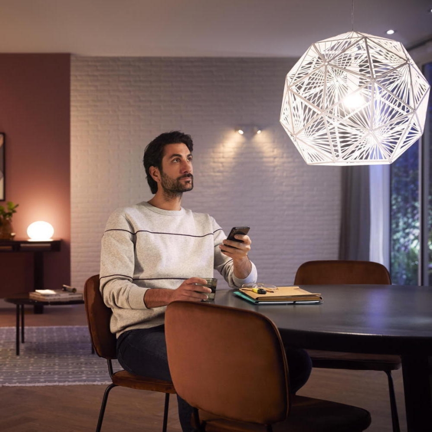 Bombilla LED regulable Philips Hue White And Color Ambiance A60 E27/9W/230V 2000-6500K