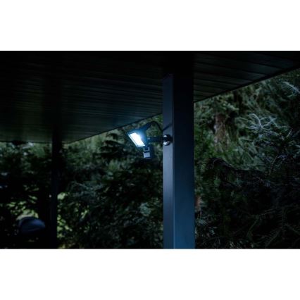 Brennenstuhl - Proyector LED de exterior con sensor LED/10W/230V 6500K IP65