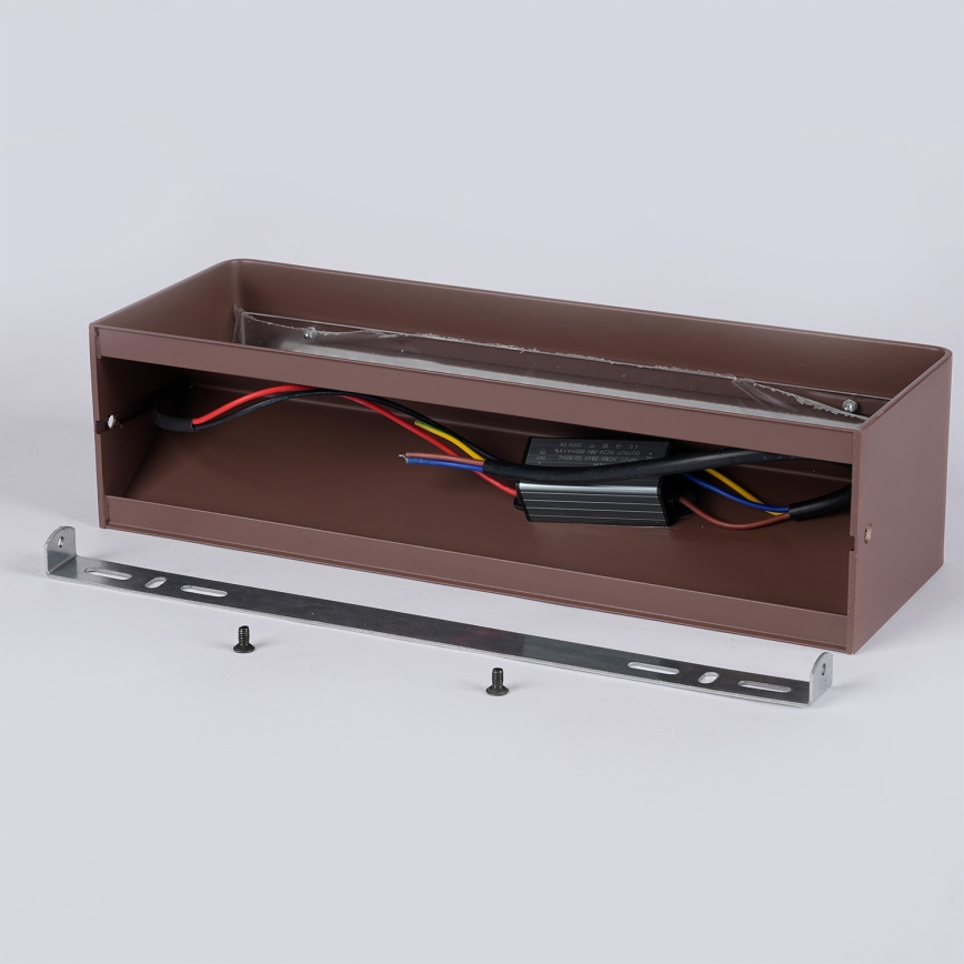 Brilagi - Aplique de pared LED exterior DONNANI LED/12W/230V 30 cm marrón IP44