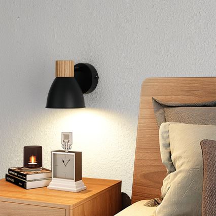 Brilagi - Aplique de pared orientable ODENSE 1xE14/10W/230V madera/negro