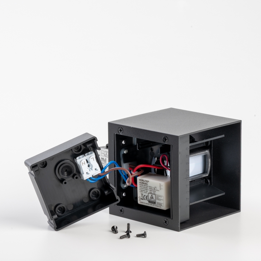 BRILAGI - Aplique LED de pared para exterior con sensor CUBE LED/6W/230V, negro, IP65