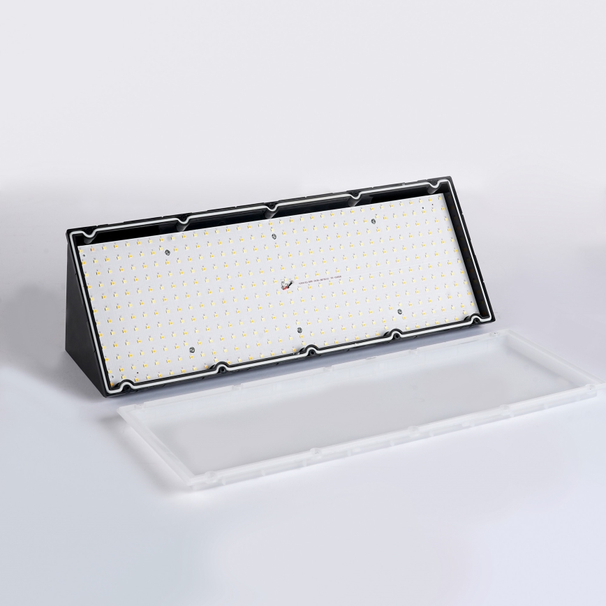 Brilagi - Aplique LED de exterior con sensor TRIANGLE LED/42W/230V 45 cm negro IP65