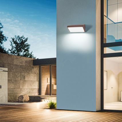 Brilagi - Aplique mural exterior TRIANGLE 1xE27/60W/230V marrón IP65