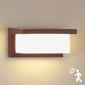 Brilagi - Aplique mural LED para exterior con sensor BRICKY LED/12W/230V marrón IP54