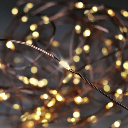 BRILAGI - Cadena de luces LED navideña 100xLED/3xAA 10m blanco cálido