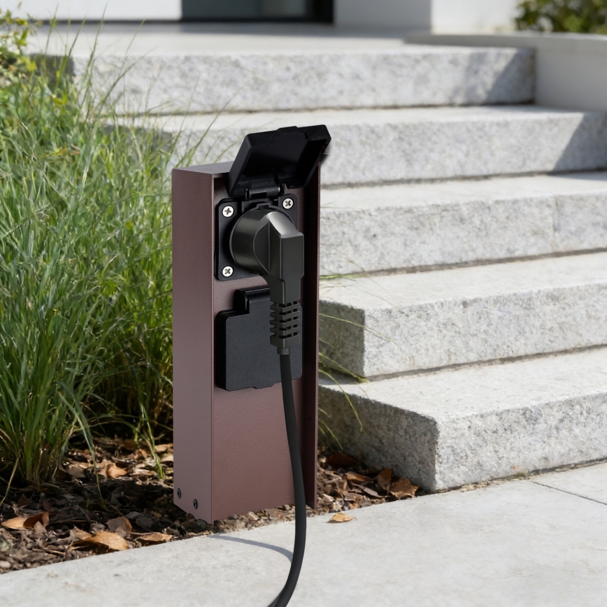 Brilagi - Columna de enchufes para exterior PILLAR 2x SCHUKO 230V IP44 marrón