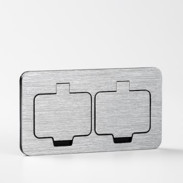 Brilagi - Enchufe doble de suelo empotrado para exterior IP55 rectangular cromo mate