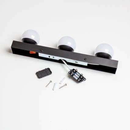 Brilagi - Aplique LED para espejo de baño HOLLYWOOD 3xLED/3W/230V 39 cm IP44 negro