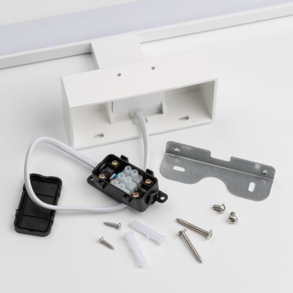 Brilagi - Iluminación LED para espejo de baño 3 en 1 VESTRA LED/8W/230V 40 cm IP44 blanco
