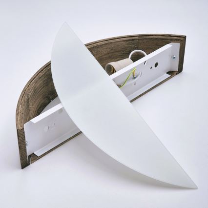 Brilagi - Lámpara de pared LED CARVALHO 1xE27/60W/230V roble nogal