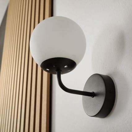 Brilagi - Lámpara de pared MALIVA 1xE14/15W/230V negra/blanca