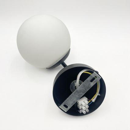 Brilagi - Lámpara de pared MALIVA 1xE14/15W/230V negra/blanca
