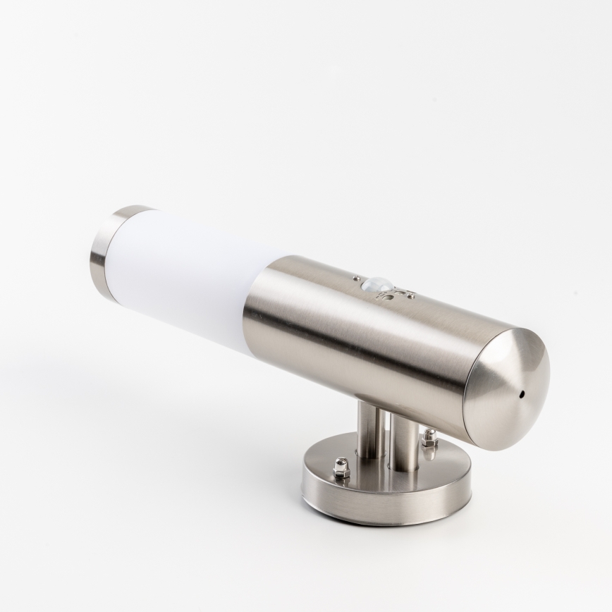 BRILAGI - Lámpara de pared exterior ELIA con sensor 1x E27/20W/230V IP44 cromo mate