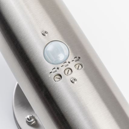 BRILAGI - Lámpara de pared exterior ELIA con sensor 1x E27/20W/230V IP44 cromo mate