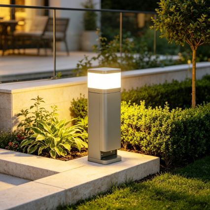 BRILAGI - Lámpara exterior con 2 enchufes SCHUKO PILLAR 1xG9/11W/230V IP44 gris