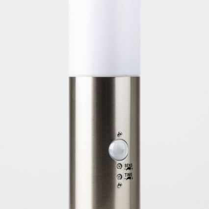 Brilagi - Lámpara exterior con sensor NOVA 1xE27/15W/230V 40 cm IP44 cromo mate