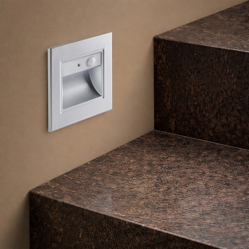 Brilagi - Luz LED para escalera con sensor STEP LIGHT LED/1,5W/230V IP44 plateada