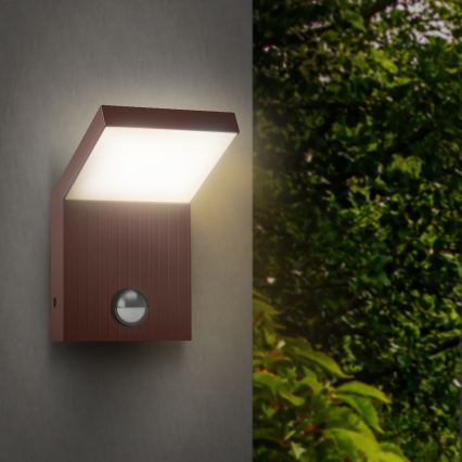Brilagi - Aplique de pared LED exterior con sensor RIANO LED/8W/230V marrón IP65