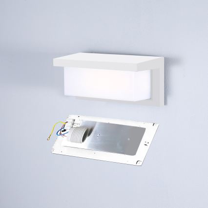 Brilagi - Aplique de pared exterior LED RGBW regulable BRICKY 1xE27/9W/230V 2700-6500K IP54 blanco