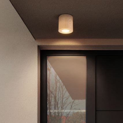 Brilagi - Luminaria LED RGBW regulable para baño MIA 1xGU10/4,8W/230V 3000K 84x80 mm acabado en roble IP44 + mando a distancia