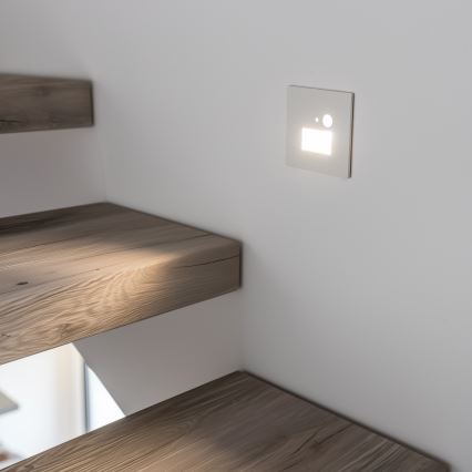 Brilagi - Luminaria LED para escalera con sensor de movimiento y crepuscular JACK LED/1,5W/230V 3000/4000/6500K blanco