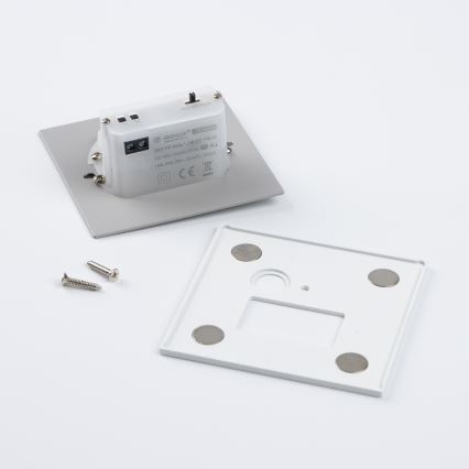Brilagi - Luminaria LED para escalera con sensor de movimiento y crepuscular JACK LED/1,5W/230V 3000/4000/6500K blanco