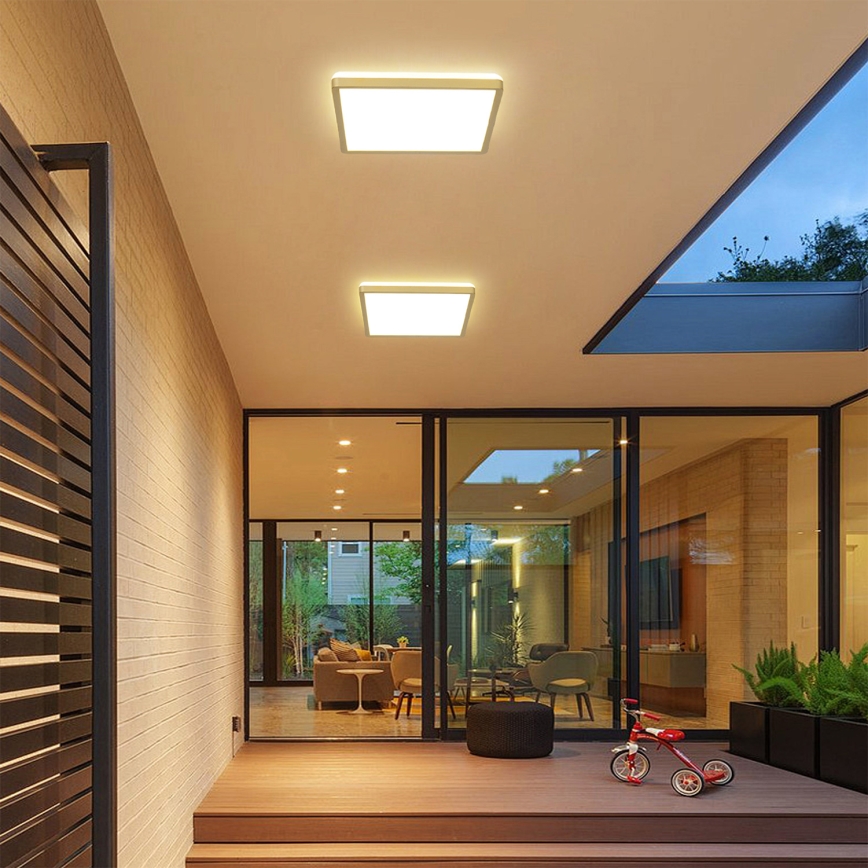 Brilagi - Luminaria LED para baño ULTRA SLIM LED/24W/230V 42x42 cm dorada IP54