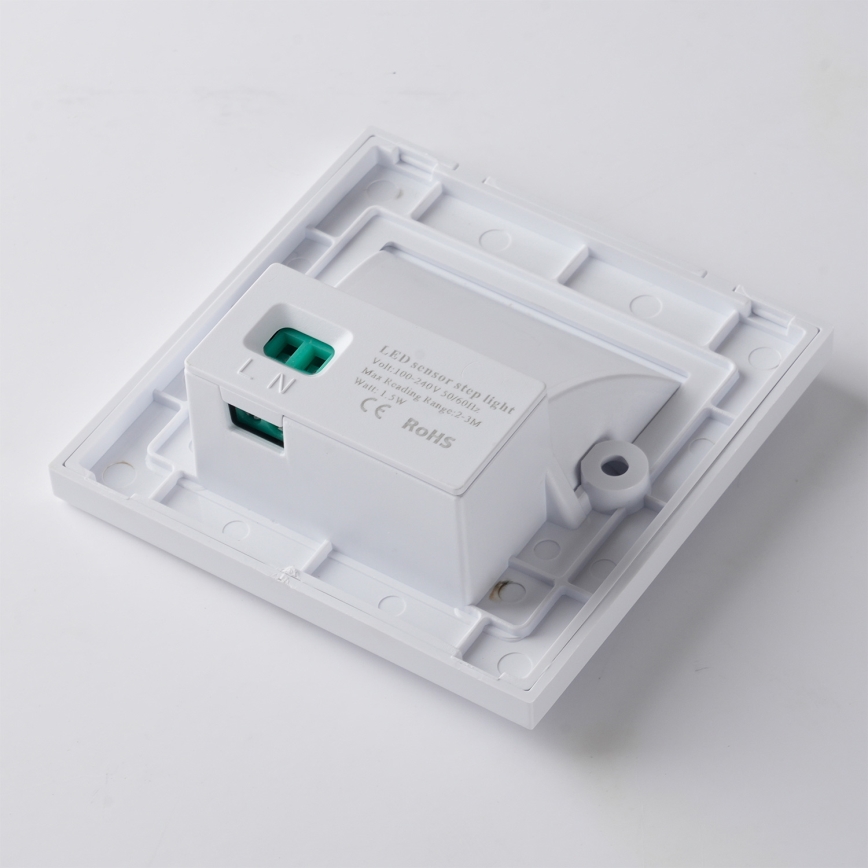 Brilagi - Luminaria LED para escalera con sensor STEP LIGHT LED/1,5W/230V IP44 blanco