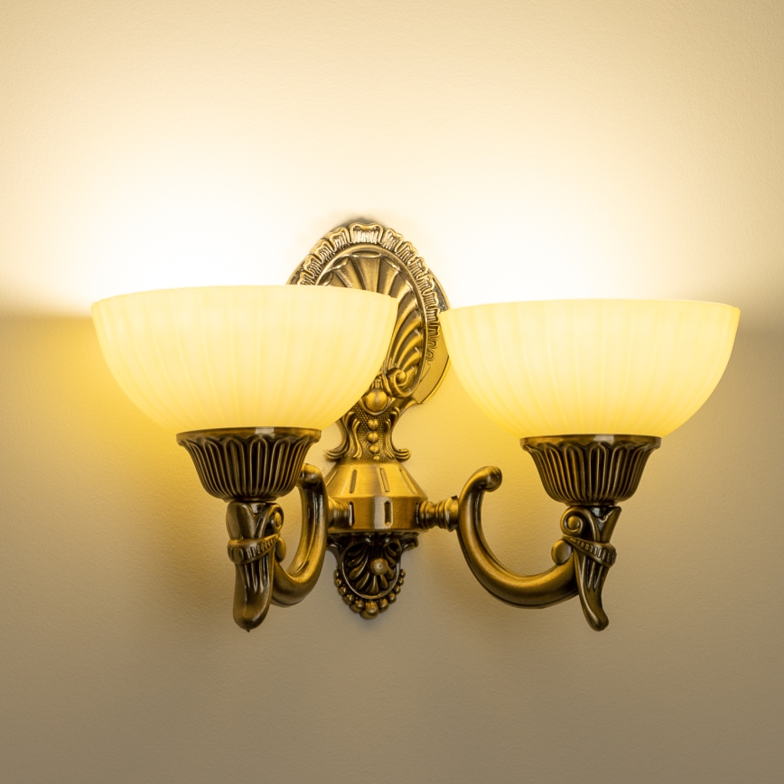BRILAGI - Tulipa de repuesto para aplique de pared CLASSIC E14, diámetro 16 cm, beige
