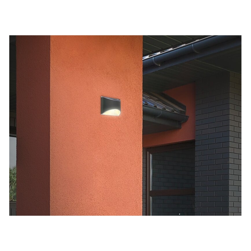 Briloner 3133015 - Aplique solar de pared LED LED/2W/3,7V IP44 3000K 300 mAh