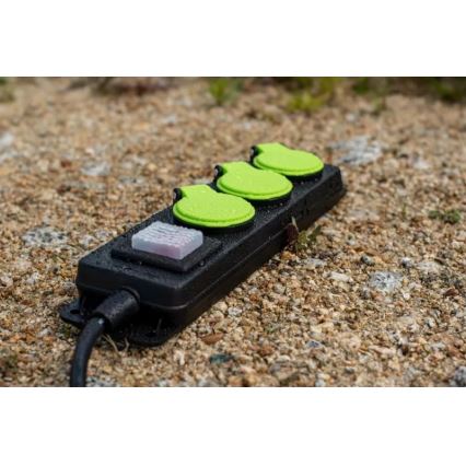 Cable de extensión con interruptor, 3 enchufes, 10 m, IP44