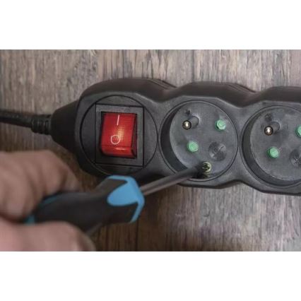 Cable de extensión con interruptor 4Z 3m negro