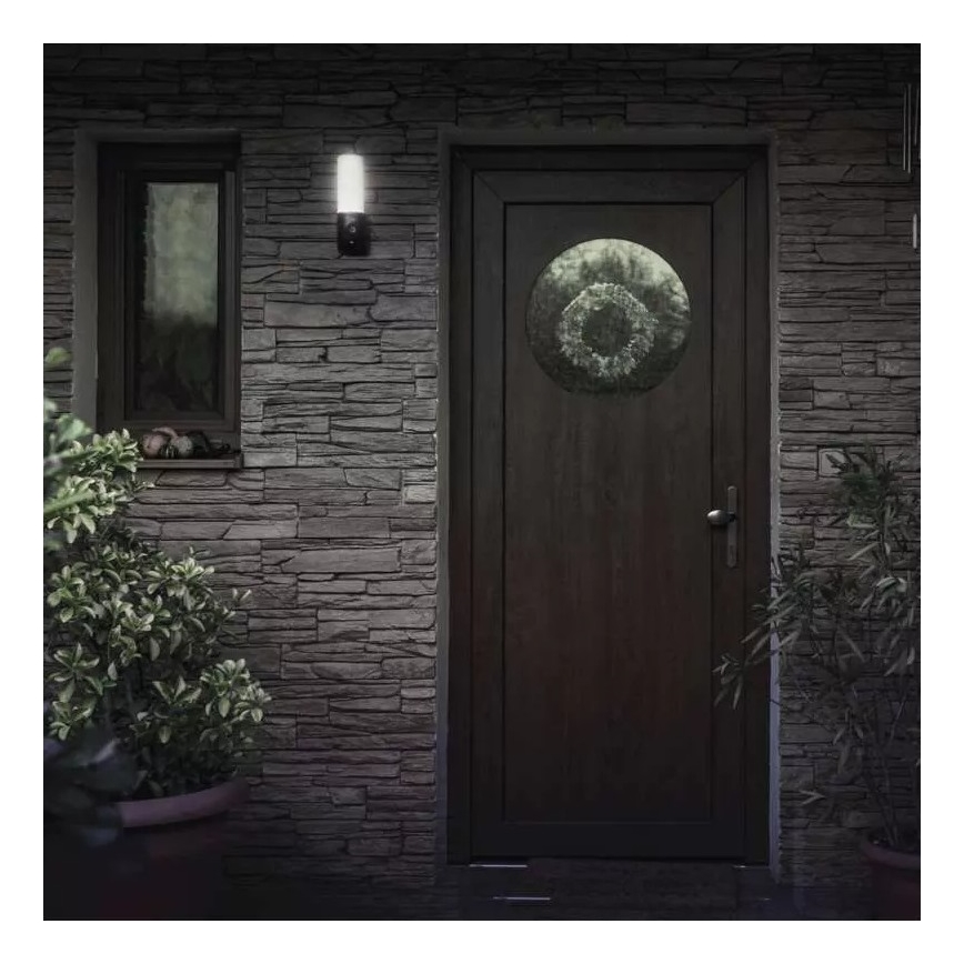 Cámara inteligente LED para exteriores con luz GoSmart LED/12W/230V 3200K IP65 Wi-Fi Tuya negra