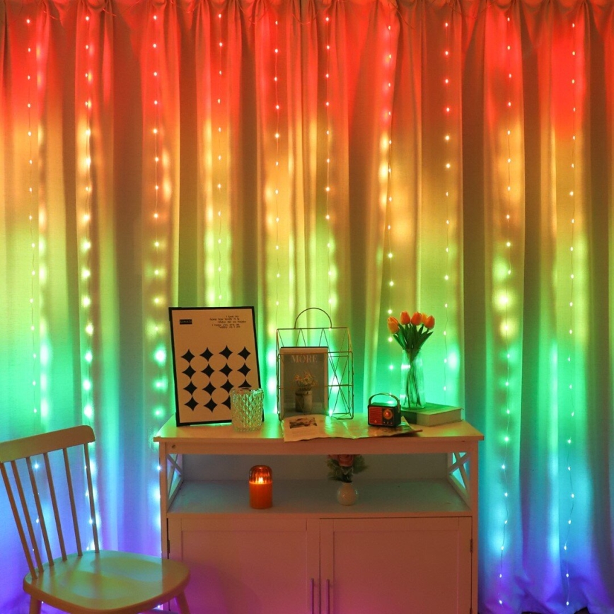Cortina navideña LED RGB regulable WIZARD 300xLED/USB 3x3m + mando a distancia