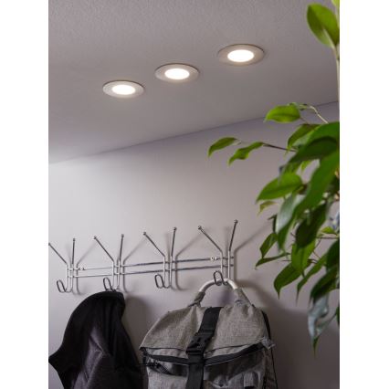 Eglo - Pack de 3 luminarias empotrables de techo LED RGB regulables FUEVA-C LED/3W/230V, diámetro 8,5 cm