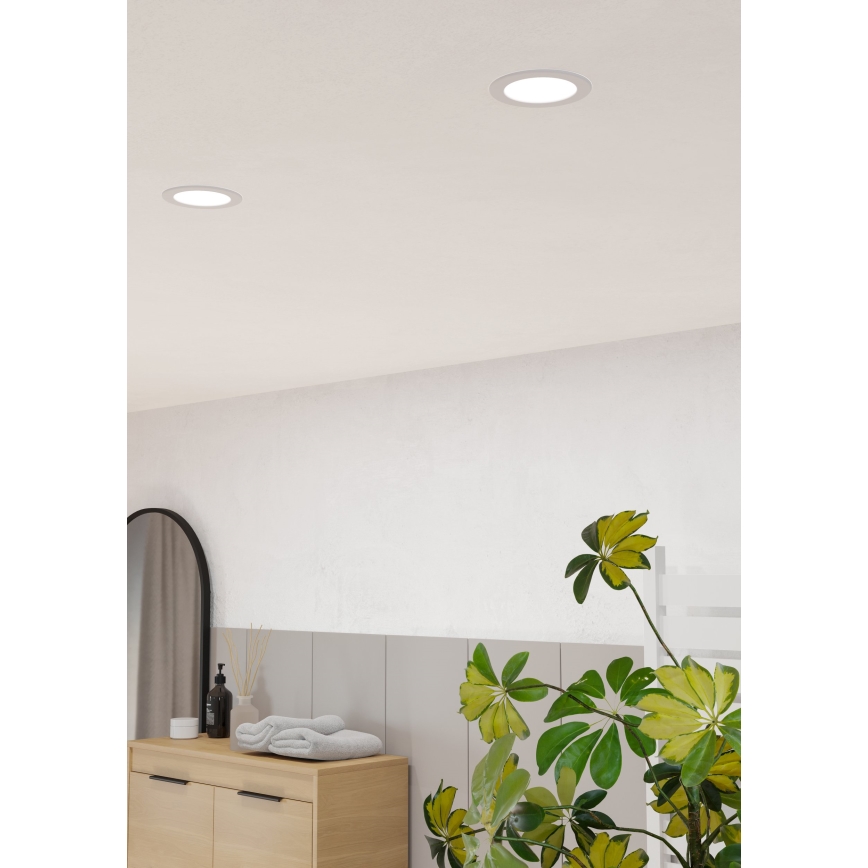 Eglo - luminaria empotrable LED para baño LED/6,3W/230V 2700/4000/6500K Ø 11,9 cm IP44 blanco