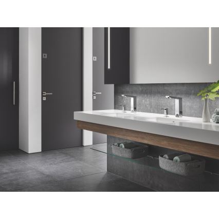 GROHE 36440000 - Grifo electrónico con sensor infrarrojo para lavabo EUROCUBE E DN 15 cromo