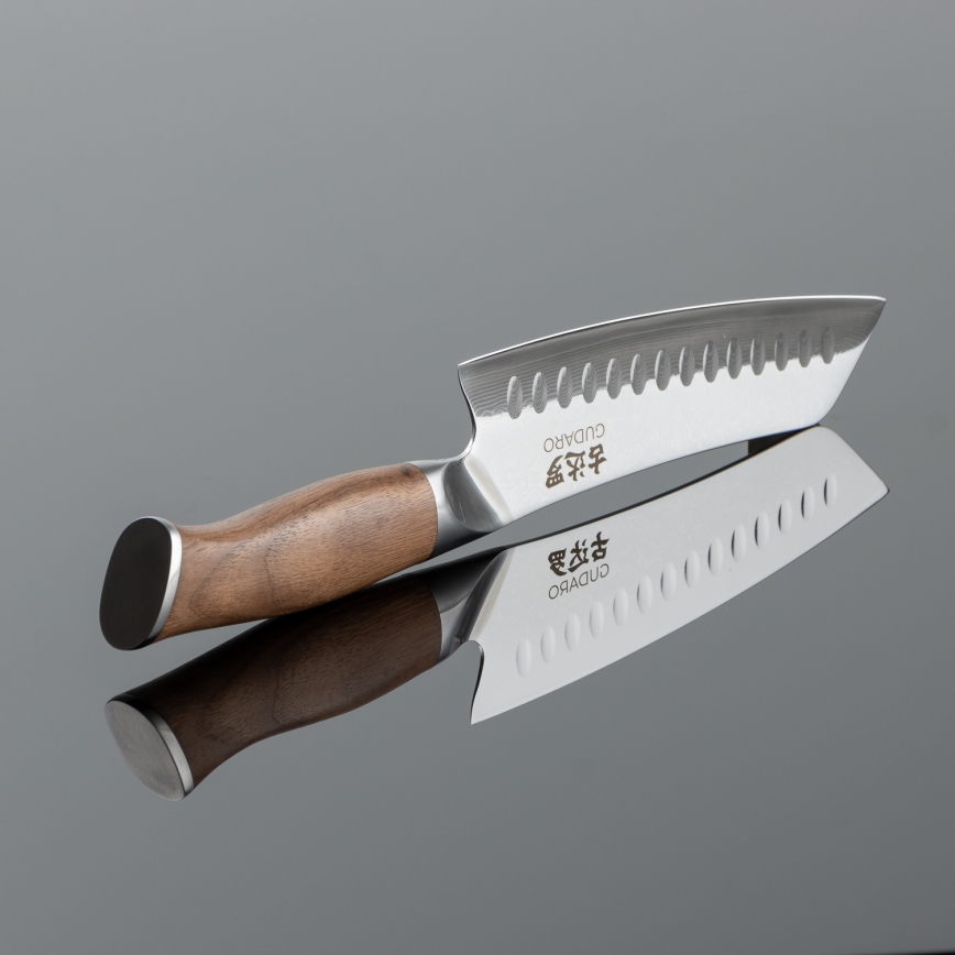 Gudaro - Cuchillo de cocina Santoku TAKUMI 7, acero damasco de 67 capas, longitud 17,5 cm, mango de nogal
