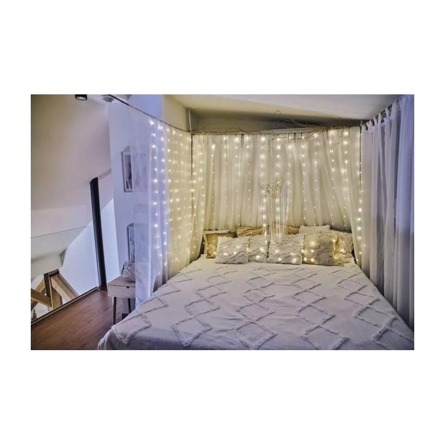 Guirnalda LED para exterior 240xLED/8 funciones 6,7 m IP44 blanco cálido
