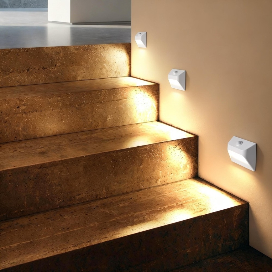 Immax 08308L - Luz LED recargable para escalera con sensor STEP LIGHT LED/0,3W/3,7V 2200 mAh IP53 blanco