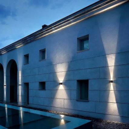 Lámpara de pared solar LED con sensor LED/2W/5V IP54 1300 mAh