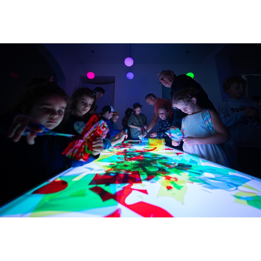 Immax NEO 07745CDO - Pack de 3 bombillas LED RGB+CCT regulables E14/6W/230V con Wi‑Fi y mando a distancia