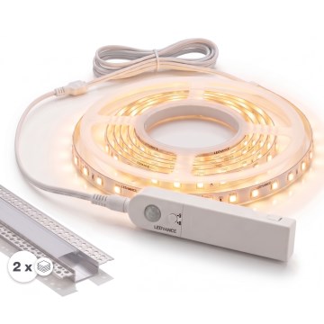 JUEGO 1x tira LED con sensor de movimiento FLEX LED/3,6W/4xAA 2 m + 2x perfiles empotrables de 1 m plateado/blanco