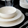 Juego de vajilla de 24 piezas en porcelana blanca