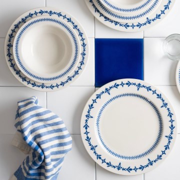 Juego de vajilla de 24 piezas en porcelana, blanco y azul