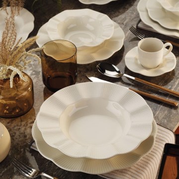 Juego de vajilla de 26 piezas en blanco/porcelana