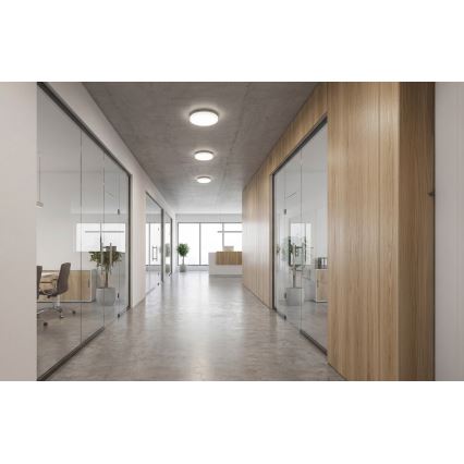 Luminaria LED de techo VARSO con sensor de movimiento y sensor crepuscular LED/22/30W/230V 3000/4000/6500K Ø 33 cm IP54