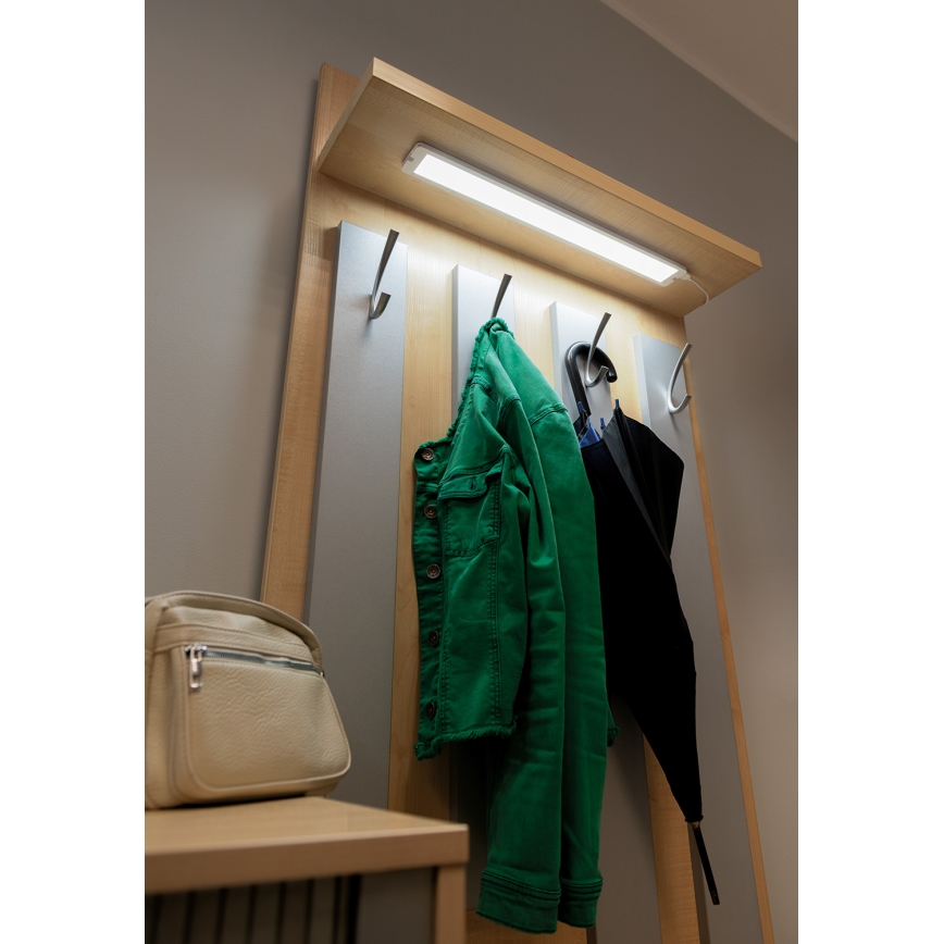 Iluminación LED regulable para muebles DAXA LED/9W/24V 3000/4000/5500K