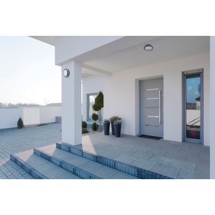 Plafón LED de exterior con sensor de movimiento BENO LED/12/18W/230V 3000/3500/4000K IP65 antracita redondeado